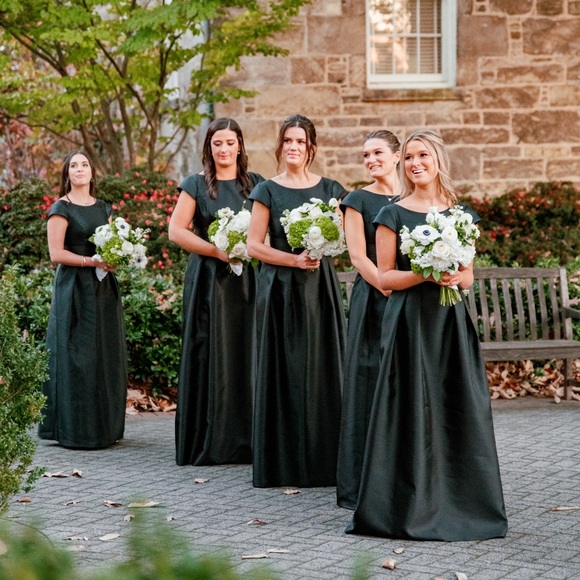 BLACK BRIDESMAID DRESS - Picture 4 of 4